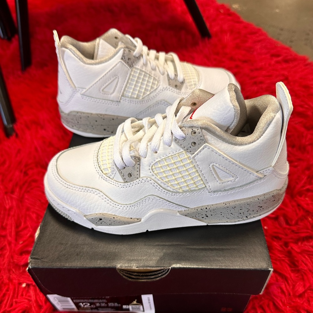 Jordan retro 4 white oreo preschool